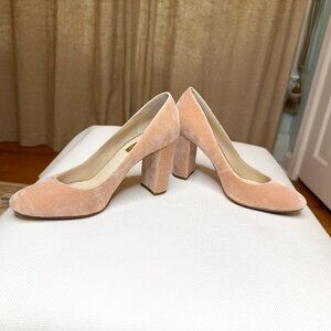 Louise et Cie Velvet Pale Pink Round Toe , Block Heel, Size 7 Narrow